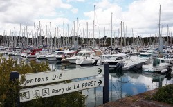 port de plaisance de commune de La Forêt-Fouesnant -Bretagne sud-